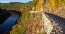 Upper Delaware Scenic Byway. Photo 169036503 © Brian Logan | Dreamstime.com